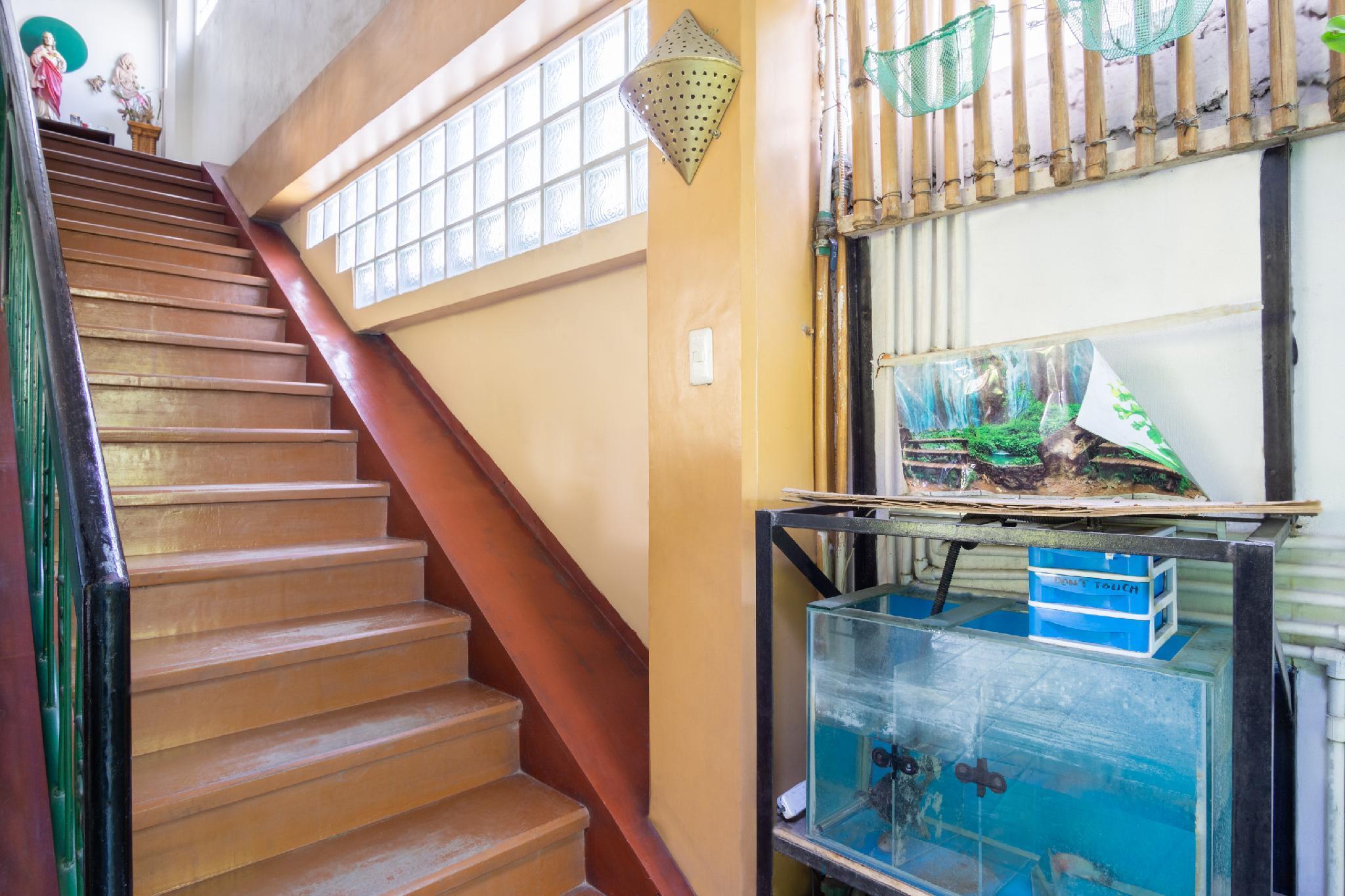 Reddoorz At Maanyag Pension House Mandaue Cebu Exterior photo