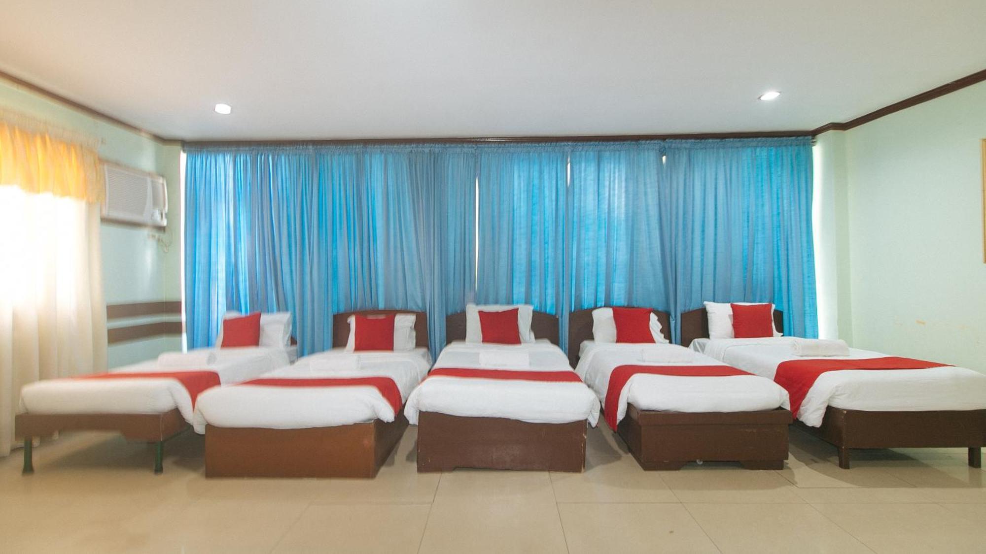 Reddoorz At Maanyag Pension House Mandaue Cebu Exterior photo