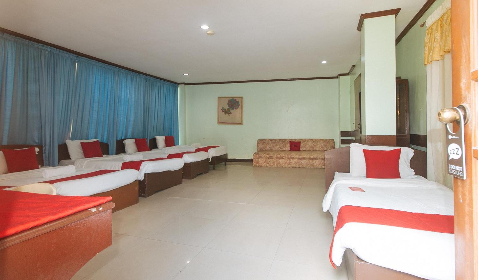 Reddoorz At Maanyag Pension House Mandaue Cebu Exterior photo