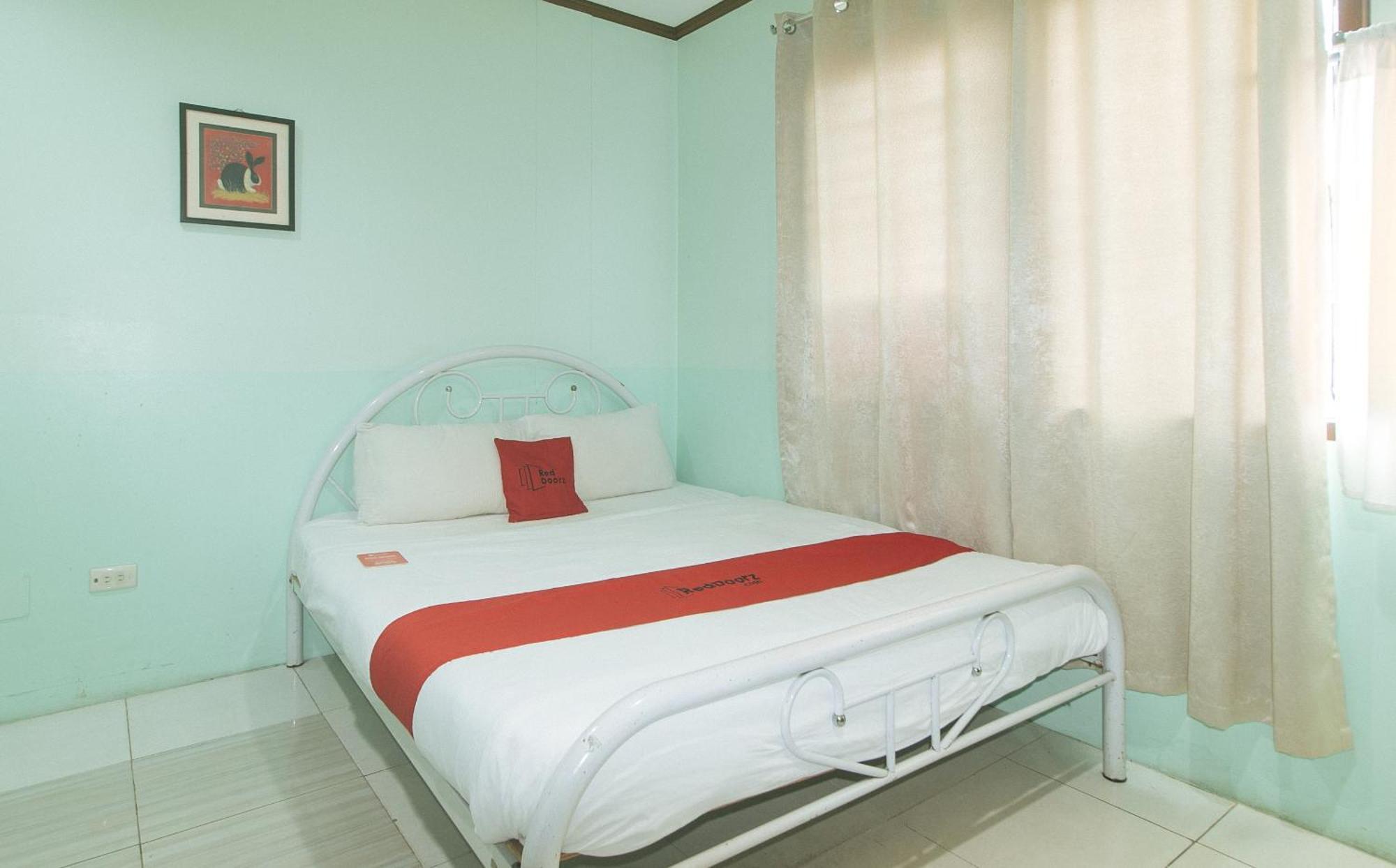 Reddoorz At Maanyag Pension House Mandaue Cebu Exterior photo
