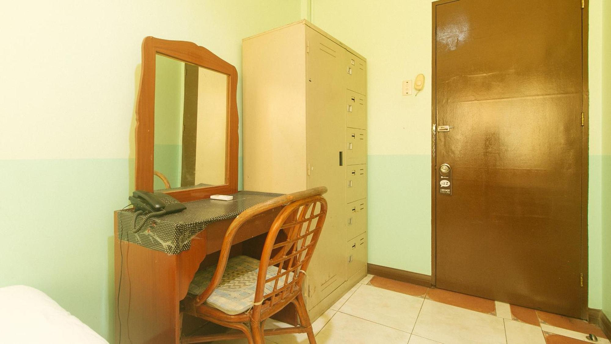 Reddoorz At Maanyag Pension House Mandaue Cebu Exterior photo
